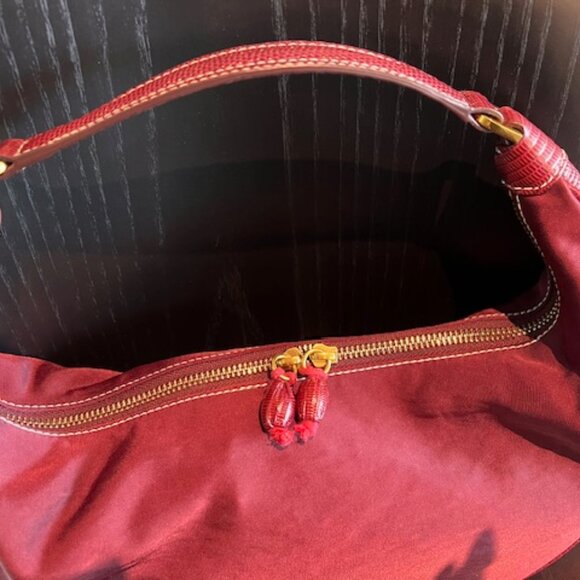 Staud Sasha Satin Swing Zip Bag in Raspberry, Never used - Picture 3 of 9